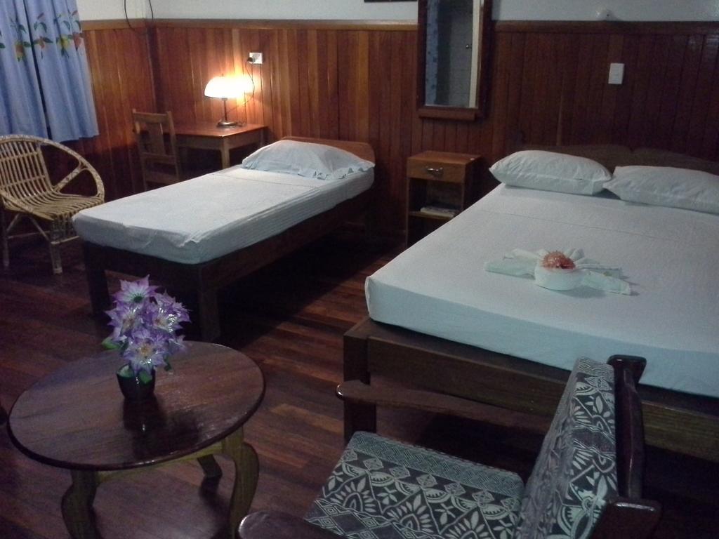 Rekona Lodge Gizo Buitenkant foto